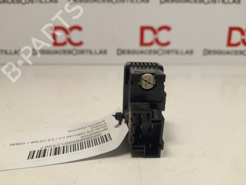 Switch VOLVO V70 I (875, 876) 2.4 | BP35949633I30 - Image 2