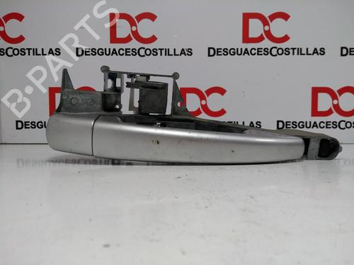 Used Front right exterior door handle PEUGEOT PARTNER Box Body/MPV 1.6 HDi (111 hp) 17402354