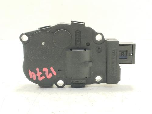 Used Fuel door actuator BMW 1 (E87) 118 d (143 hp) 23410738