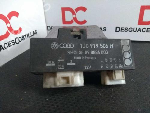 Used Fuse box Fuse box SEAT IBIZA II (6K1) [1993-2002] 32086596 32086596