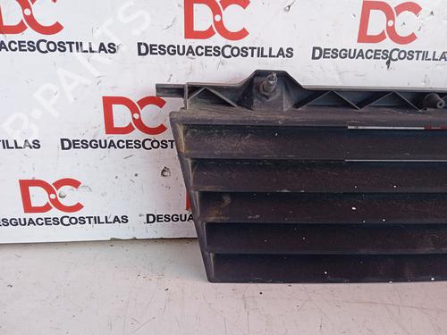 Grille MERCEDES-BENZ MB Van (W631) D (631.332, 631.342) | BP17418843C40 