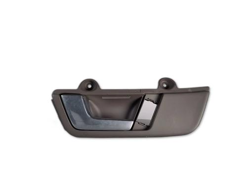 Used Front left interior door handle Front left interior door handle AUDI A4 B6 (8E2) 2.4 (170 hp) 33755220 33755220