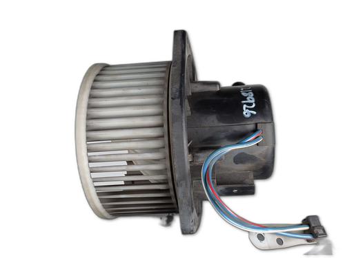 Used Heater blower motor FORD MAVERICK (UDS, UNS) 2.7 TD (125 hp) 30387522