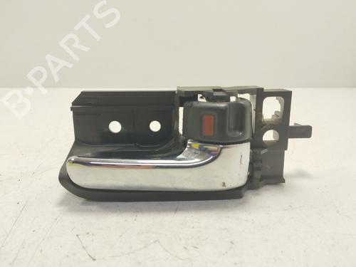 rear-right-interior-door-handle-toyota-corolla-_e12_-2001-2002-2003-2004-2005-2006-2007-2008-35949666 main image