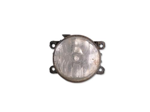left-front-fog-light-renault-megane-iv-hatchback-b9amn_-2015-35775341 main image
