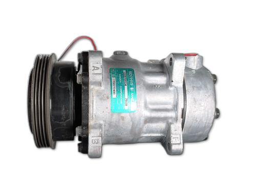 Used AC compressor AC compressor RENAULT CLIO I (B/C57_, 5/357_) 1.4 (78 hp) 36050178 36050178