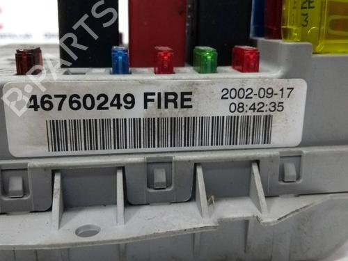 Fuse box FIAT PUNTO Hatchback Van (188_) 1.2 60 | BP17398725E1 