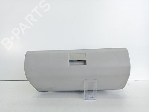 Used Glove box Glove box 39076048 39076048