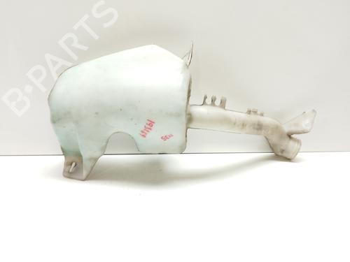 Used Windscreen washer tank CITROËN XSARA PICASSO (N68) 2.0 HDi (90 hp) 23067211