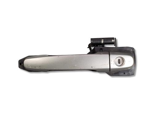 Used Front left exterior door handle Front left exterior door handle TOYOTA AVENSIS Saloon (_T25_) 1.8 VVT-i (ZZT251_, ZZT251R) (129 hp) 34706948 34706948