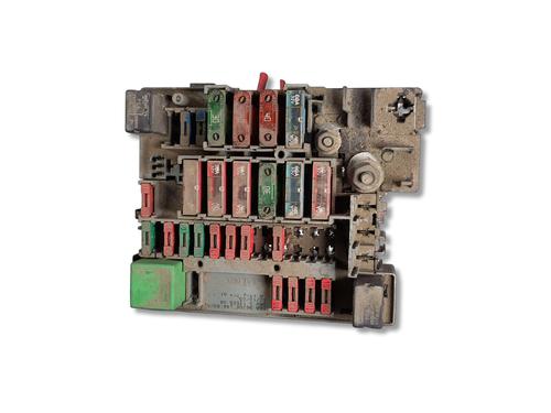 Used Fuse box Fuse box 39076407 39076407