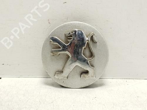 Used Hub cap PEUGEOT 407 (6D_) 2.0 HDi 135 (6DRHRH, 6DRHRE, 6DRHRG, 6DRHRJ) (136 hp) 25816698