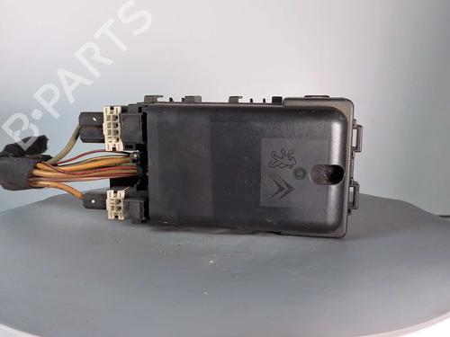 Fuse box CITROËN C4 II (NC_) 1.6 HDi 110 | BP38484544E1 - Image 3