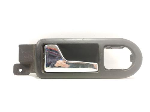Used Front left interior door handle VW PASSAT B5 (3B2) 1.9 TDI (110 hp) 17423707