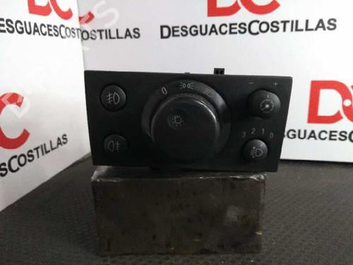 Used Headlight switch OPEL VECTRA C Estate (Z02) 2.0 DTI (F35) (100 hp) 17395749