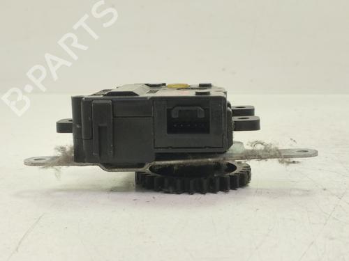 Fuel door actuator TOYOTA AVENSIS Saloon (_T27_) 2.0 D-4D (ADT270_, ADT270R) | BP29058581E18 