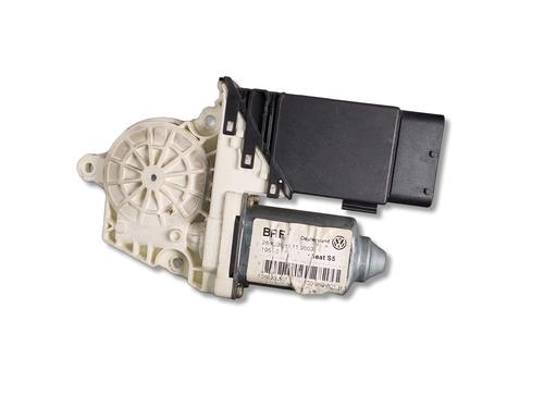 left-front-window-motor-seat-toledo-ii-1m2-1998-1999-2000-2001-2002-2003-2004-2005-2006-36405304 main image