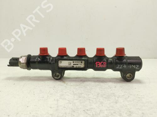 Used Injection rail PEUGEOT 308 I (4A_, 4C_) [2007-2016]  32498575