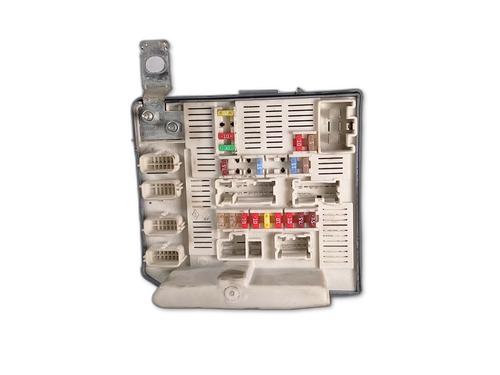 Used Fuse box Fuse box 37873243 37873243
