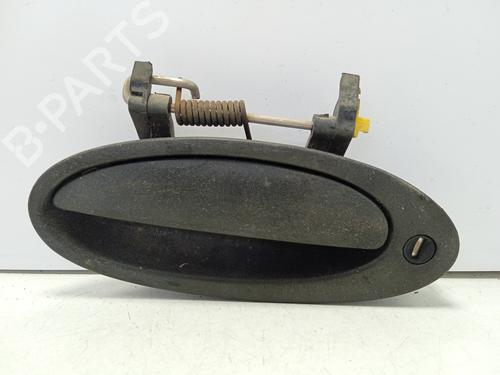 Used Front left exterior door handle RENAULT LAGUNA I (B56_, 556_) 2.2 D (B56F/2) (83 hp) 32086295