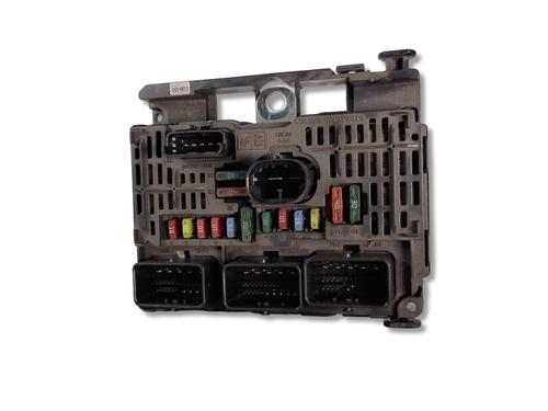 Used Fuse box Fuse box 38238505 38238505