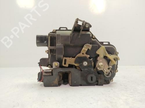 Używane Zamek drzwi tylnych prawych SEAT LEON (1M1) 1.9 TDI (90 hp) 29053424