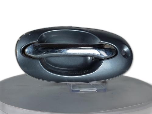 front-right-exterior-door-handle-kia-carnival-i-up-fl-1998-1999-2000-2001-34722088 main image