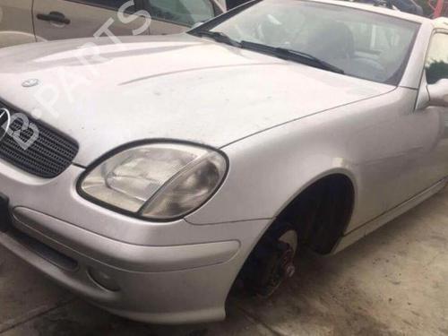 Engine control unit (ECU) MERCEDES-BENZ SLK (R170) 200 Kompressor (170.444) | BP17407785M57 