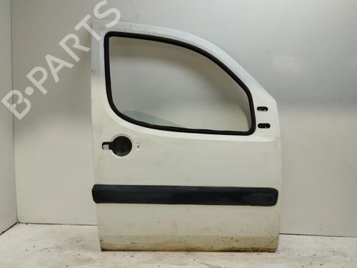 Used Right front door Right front door FIAT DOBLO MPV (119_, 223_) 1.4 (77 hp) 40102147 40102147