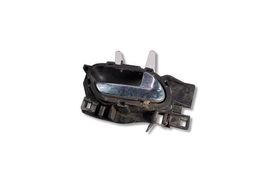 Used Front right interior door handle Front right interior door handle 37068570 37068570