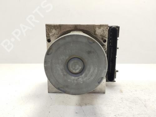 Used ABS pump RENAULT MEGANE II (BM0/1_, CM0/1_) [2001-2012]  24635500