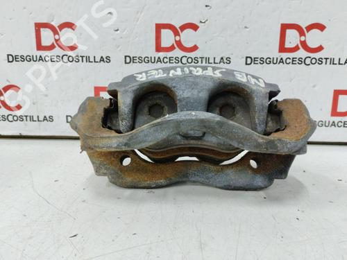 Used Right front brake caliper Right front brake caliper MERCEDES-BENZ VITO / MIXTO Van (W639) 113 CDI (639.601, 639.603, 639.605) (136 hp) 40534503 40534503