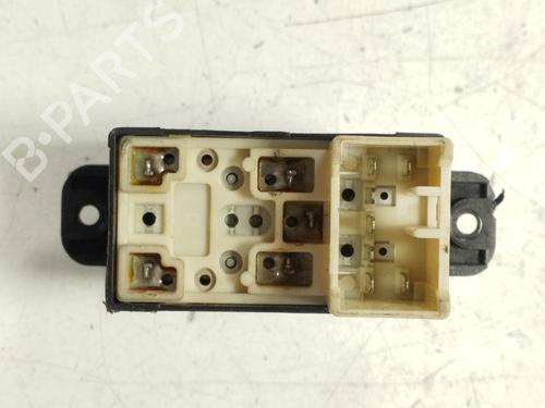 Right front window switch HYUNDAI ELANTRA III Saloon (XD) 2.0 CRDi | BP18473172I26 