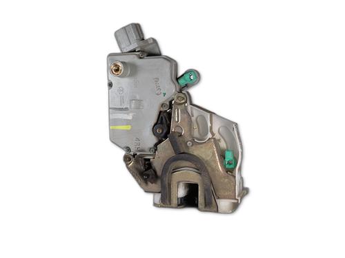 Højre bagtil lås NISSAN PRIMERA (P11) 1.6 16V (99 hp) 31916574