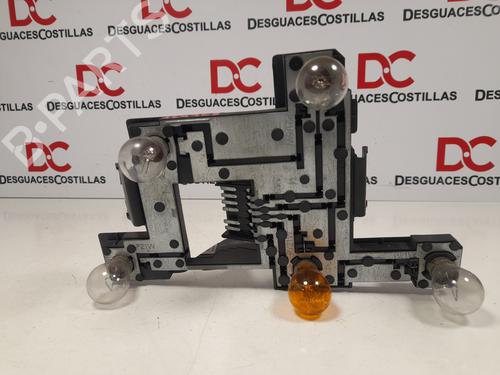 Used Lamp holder FORD MONDEO II Saloon (BFP) 1.6 i (90 hp) 17406679