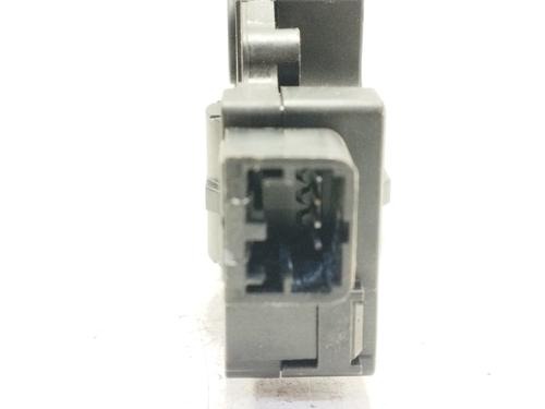 Fuel door actuator MERCEDES-BENZ C-CLASS (W204) C 350 4-matic (204.087) | BP23265560E18 
