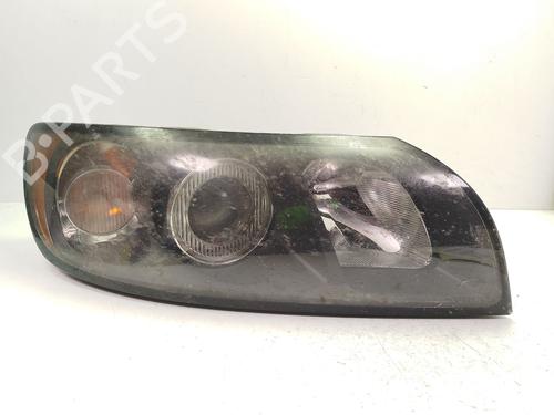 Used Right headlight Right headlight VOLVO S40 II (544) 2.0 D (136 hp) 32313026 32313026