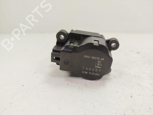 Brandstofklep actuator FORD KUGA I [2008-2012]  30655470