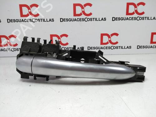 Used Rear right exterior door handle RENAULT MEGANE II Saloon (LM0/1_) 1.9 dCi (LM0G, LM1G, LM2C) (120 hp) 17403246