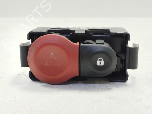 Used Warning switch RENAULT CLIO III (BR0/1, CR0/1) [2005-2014]  28715040