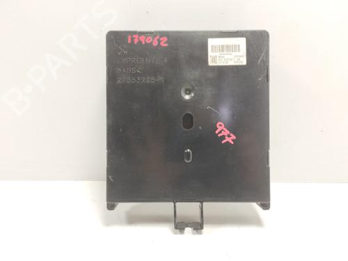 Used Fuse box RENAULT LAGUNA II (BG0/1_) 1.6 16V (BG0A, BG0L) (107 hp) 17426582