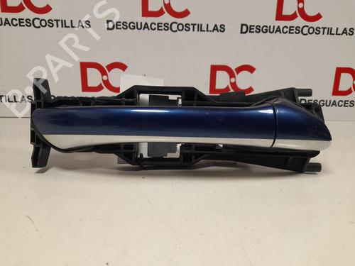 Used Front right exterior door handle MERCEDES-BENZ CLK (C209) CLK 270 CDI (209.316) (170 hp) 17405281