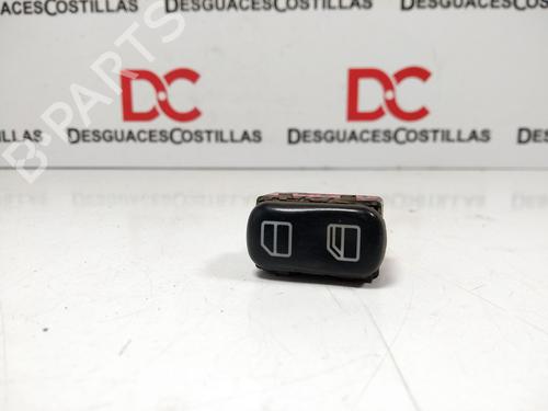 Used Right front window switch MERCEDES-BENZ SPRINTER 3-t Van (B903) 313 CDI (903.663, 903.662, 903.661) (129 hp) 17403469