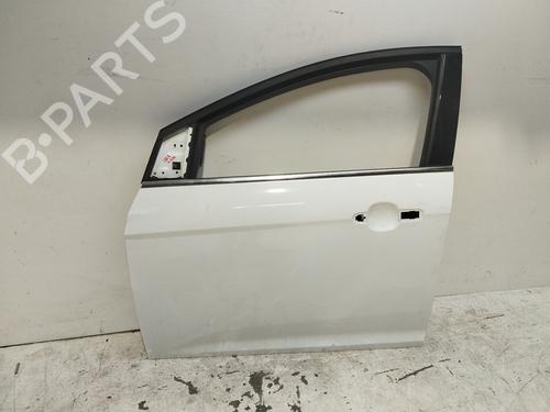 Used Left front door FORD FOCUS III [2010-2020]  24484237