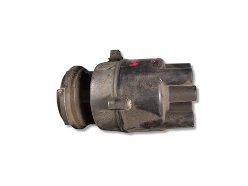Used Ignition distributor Ignition distributor OPEL KADETT E Hatchback (T85) 1.6 i (C08, C48, D08, D48) (75 hp) 40102349 40102349