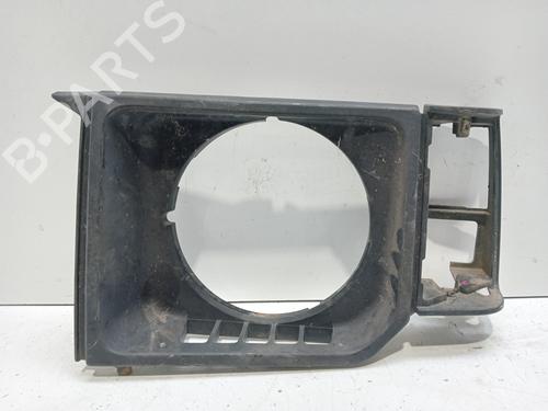 Venstre frontlyktstøtte Venstre frontlyktstøtte MITSUBISHI PAJERO II (V3_W, V2_W, V4_W, V5_W) [1990-2001] 35720701 35720701