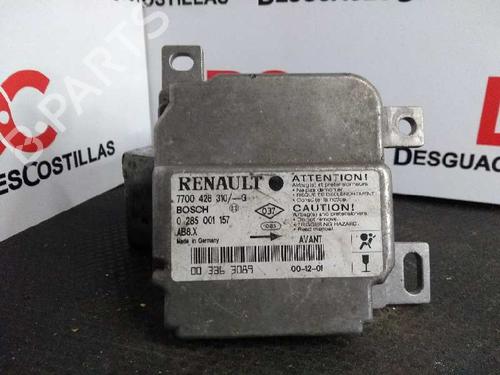 Used ECU airbags RENAULT CLIO II (BB_, CB_) 1.2 (BB0A, BB0F, BB10, BB1K, BB28, BB2D, BB2H, CB0A,... (58 hp) 17395480