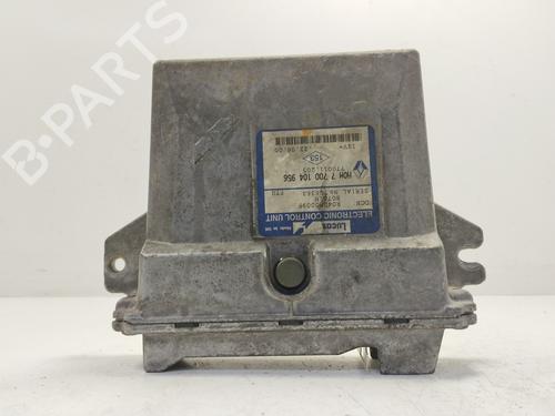 Used Engine control unit (ECU) RENAULT KANGOO (KC0/1_) D 65 1.9 (KC0E, KC02, KC0J, KC0N) (64 hp) 30196225