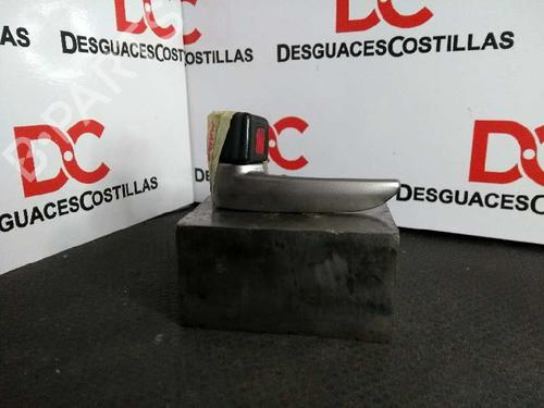 Poignée intérieure avant gauche MAZDA 3 (BK) [2003-2009]  32086586