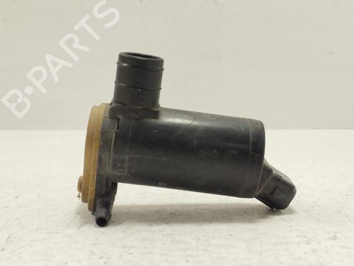 Used Washer pump FORD MONDEO II (BAP) 1.8 i (115 hp) 25438181